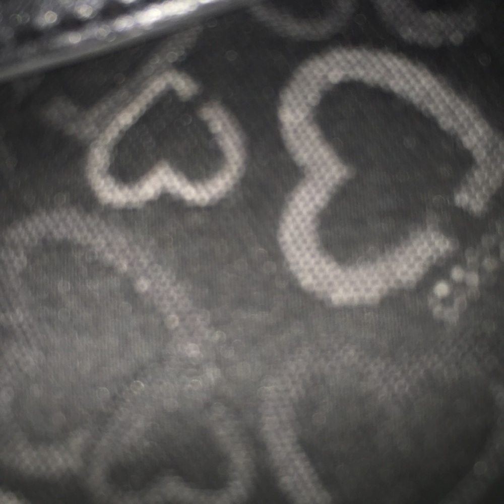 🖤BLACK XOXO CLUCTH/WRISTLET🖤 - Picture 3 of 8